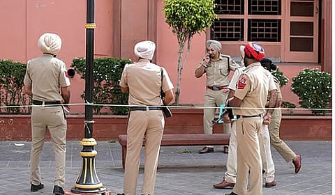 ‘ऑपरेशन सिंदूर’ के दौरान पाक को संवेदनशील जानकारी देने वाला गिरफ्तार