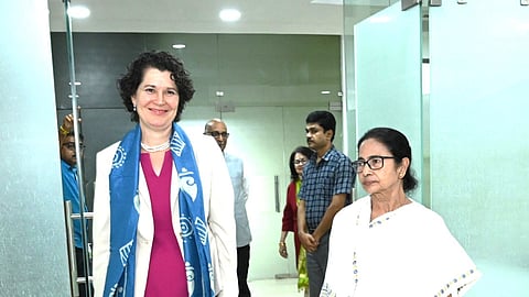 CM Mamata Banerjee along with US Consul General 