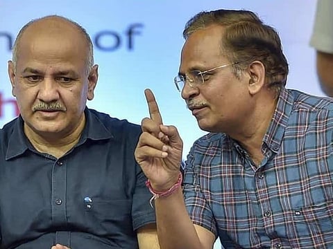 मनीष सिसोदिया और सत्येंद्र जौन