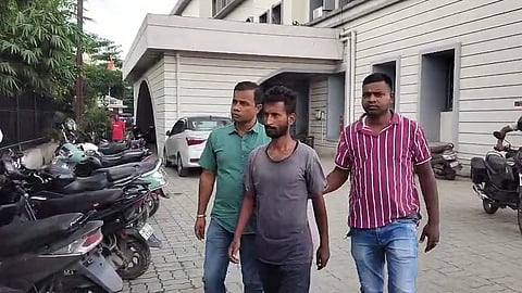 पुलिस के हत्थे चढ़े 2 दागी अपराधी