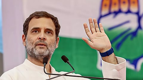 ट्रंप की शुल्क संबंधी समयसीमा के सामने झुक जाएंगे मोदी : राहुल