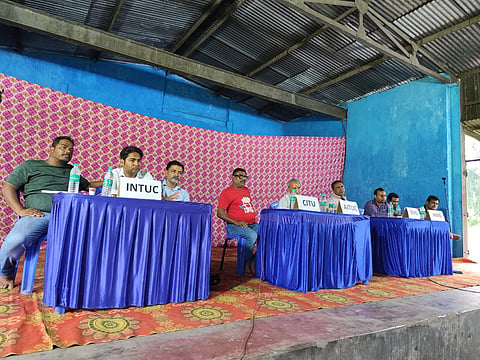न्यूटाउन में क्वार्टर तोड़े जाने एवं विभिन्न मुद्दों पर यूनियनों ने की बैठक आयोजित