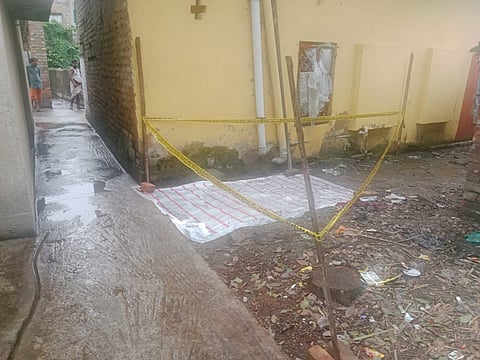 हावड़ा के सालकिया में नाले से युवक का शव बरामद