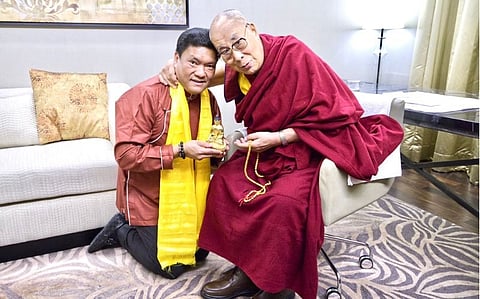 pema_khandu_with_dalai_lama