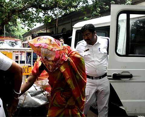 हावड़ा में योग शिक्षक पर 3 साल की बच्ची को प्रताड़ित करने का आरोप