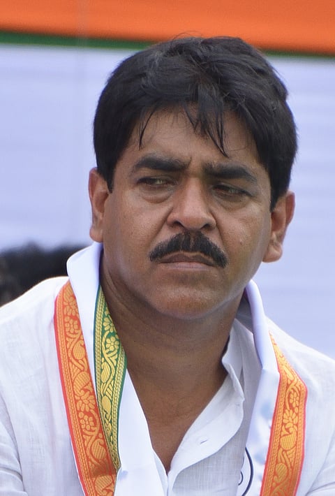 विधायक शौकत मोल्ला