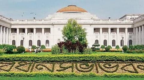 विधानसभा में हंगामे के बाद शुभेंदु निलंबित