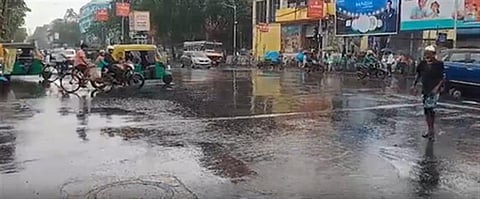 बंगाल में बारिश