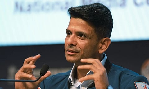 शुभांशु शुक्ला अपने अनुभव साझा करते हुए