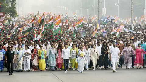 SIR को लेकर ममता बनर्जी का भाजपा व ईसी पर हमला 