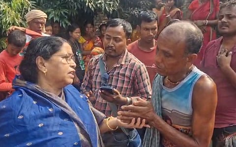 आश्वासन देते तृणमूल नेतृत्व