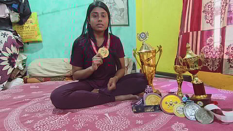 अनामिका ने पावर लिफ्टिंग प्रतियोगिता में जीता स्वर्ण पदक