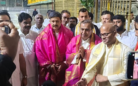 मुकेश अंबानी तिरुपति मंदिर में बनाएंगे मेगा किचन