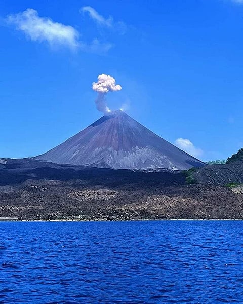 भारत का एकमात्र सक्रिय ज्वालामुखी, बैरन ज्वालामुखी की तस्वीर