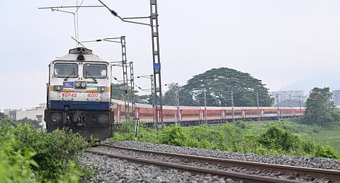 कंचनजंघा एक्सप्रेस में लगाए जाएंगे एलएचबी कोच