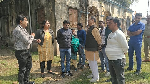 मंत्री मलय घटक ने की ईसीआई डिस्पेंसरी खोलने की घोषणा 