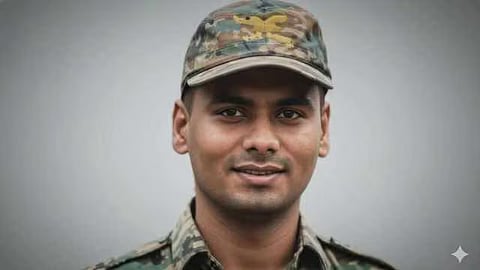 माओवादी मुठभेड़ में हॉक फोर्स के वीर इंस्पेक्टर आशीष शर्मा शहीद