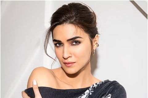 दिल्ली प्रदूषण पर Kriti Sanon की चेतावनी: “हालात बदतर, कुछ करना ज़रूरी”