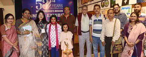 53वीं वार्षिक कला प्रदर्शनी में बच्चों ने बिखेरी कला की चमक