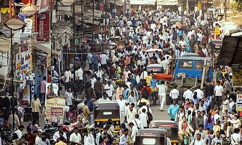 बंगाल के साथ बाकी भारत में प्रजनन दर में गिरावट, जानिये 2080 तक देश की कितनी होगी आबादी