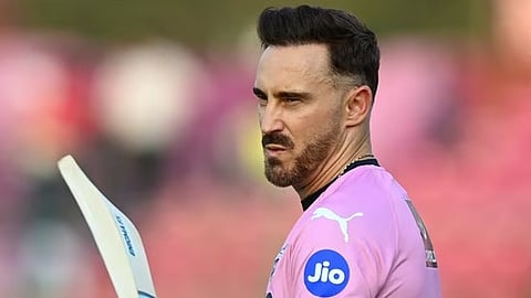 दिल्ली कैपिटल्स ने फाफ डु प्लेसी को छोड़ा, युवा आक्रामक खिलाड़ियों पर भरोसा