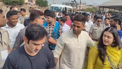 कटक टी20 मैच से पहले गंभीर और सूर्यकुमार ने पुरी के जगन्नाथ मंदिर में की पूजा