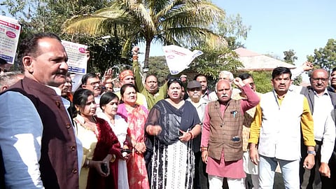 विवादित बयान के बाद IAS संतोष वर्मा पर सख़्त कार्रवाई, प्रमोशन जालसाज़ी की जांच तेज