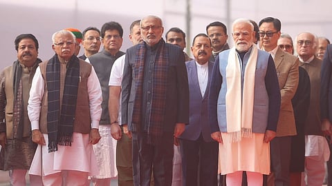 संसद पर हमले की 24वीं बरसी पर सीआईएसएफ ने शहीदों को श्रद्धांजलि अर्पित की