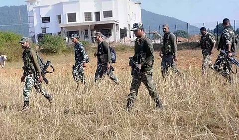 छत्तीसगढ़ के सुकमा में सुरक्षाबलों ने मुठभेड़ में तीन माओवादियों को किया ढेर

