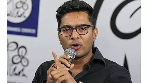  तृणमूल कांग्रेस के राष्ट्रीय महासचिव अभिषेक बनर्जी 