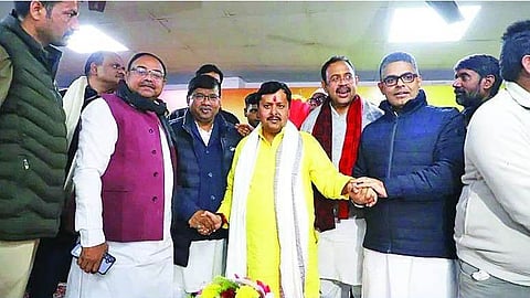 कुशवाहा की पार्टी में टूट ! भोज में नहीं पहुंचे विधायक