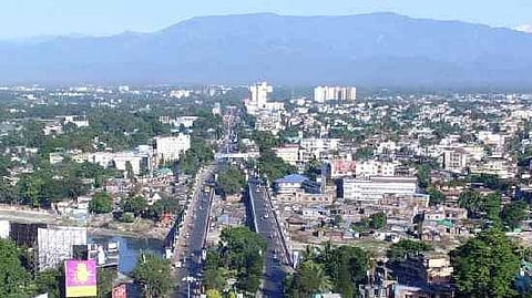 सिलीगुड़ी के होटलों में बांग्लादेशी नागरिकों के ठहरने पर रोक, इस वजह से मालिकों ने लिया कड़ा फैसला

