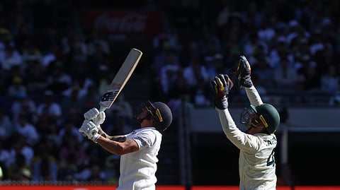 चौथे एशेज टेस्ट के पहले दिन रिकॉर्ड 20 विकेट गिरे