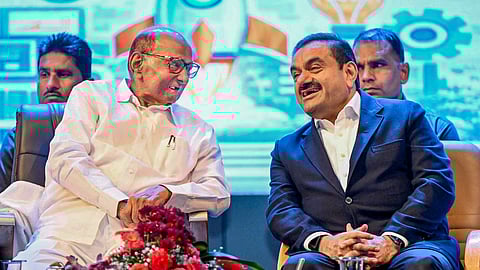 अदाणी की जीवन यात्रा मेहनती युवाओं के लिए प्रेरणा: शरद पवार