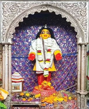 Devotees make unique efforts to protect the deity from the biting cold.