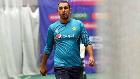 पाकिस्तानी क्रिकेट टीम के टेस्ट कोच अजहर महमूद की छुट्टी