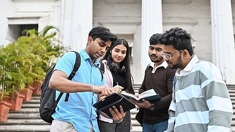 राष्ट्रीय शिक्षा नीति के तहत चौथे वर्ष के लिए अब पढ़ाई कर सकेंगे छात्र, कोलकाता विश्वविद्यालय का नया निर्णय