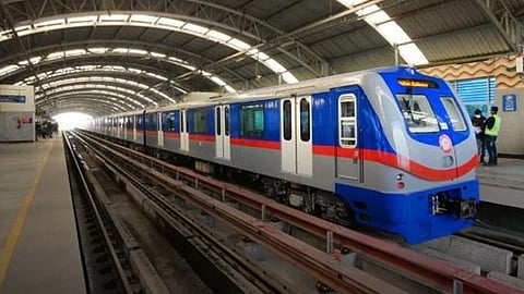 kolkata, railway, metro 