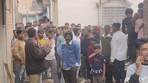 आसनसोल में कहां दबंगों ने विरोध करने वाले परिवार पर किया जानलेवा हमला !