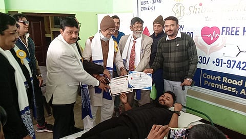 रक्तदान और स्वास्थ्य जांच शिविर का आयोजन