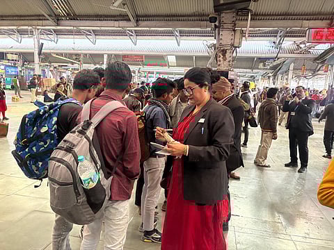 हावड़ा स्टेशन पर मजिस्ट्रेट टिकट चेकिंग अभियान, 572 मामलों में कार्रवाई