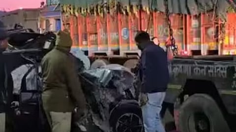 नशे में कार चालक, और चली गई पूर्व मंत्री की बेटी समेत तीन लोगों की जान
