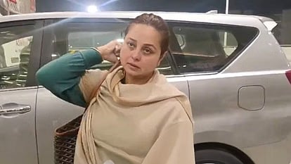 रोहिणी आचार्य का भावुक पोस्ट कहा- विरासत अपनों से ही होते है ध्वंश 