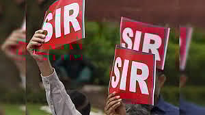 
बंगाल में और चार नये स्पेशल ऑब्जर्वर नियुक्त