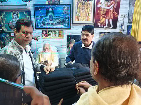 मकर संक्रांति के उपलक्ष्य में भंडारा एवं कंबल वितरण 