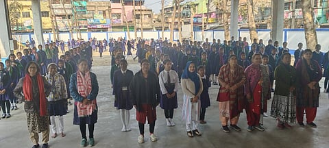 छात्राओं को दिया जा रहा प्रशिक्षण