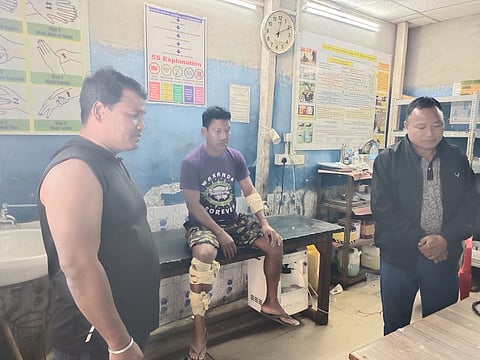 बाइसन क हमले से घायल अनिल इलाजरत
