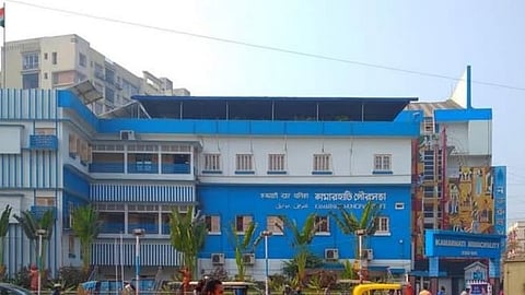 Attempt to illegally encroach on a reservoir in Adiyadah: Police stopped the construction and land consecration ceremony.