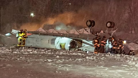 अमेरिका में निजी विमान दुर्घटनाग्रस्त