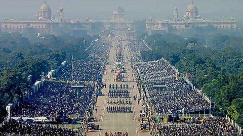 कर्तव्य पथ पर भारत की सैन्य शक्ति का जबरदस्त प्रदर्शन